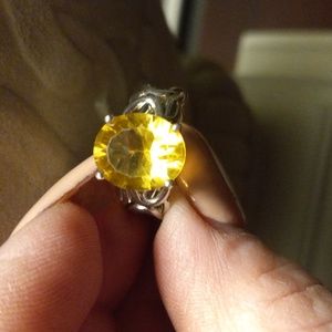 Beautiful citrine ring